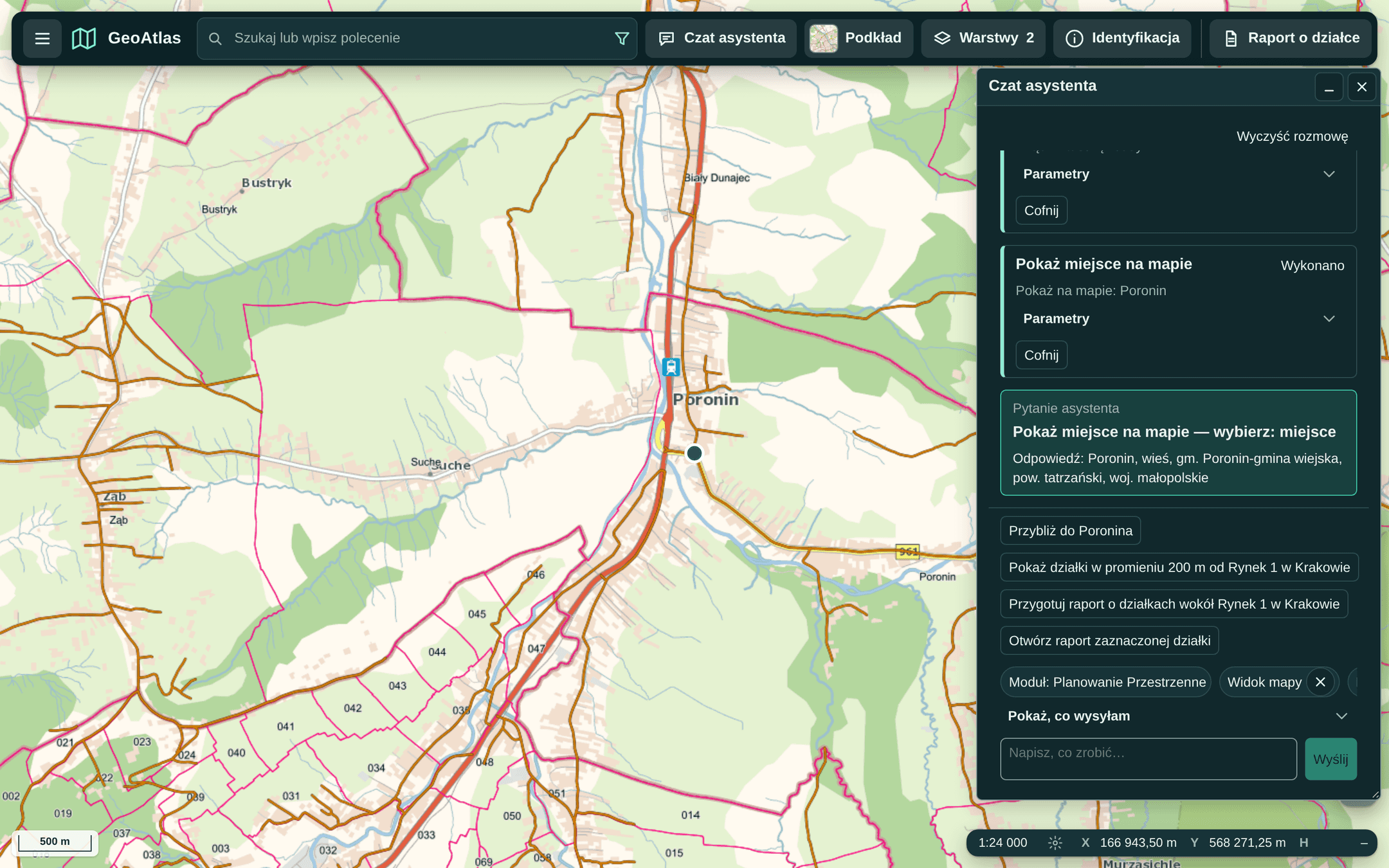 GeoAtlas assistant with a visible sequence of map actions and undo buttons for supported commands.